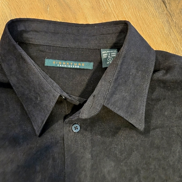 Men's Long-Sleeve Button Up Shirt - Picture 2 of 2